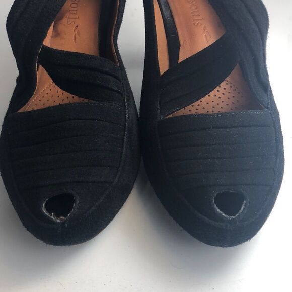 Gentle Souls Remody Black Suede Heels 9.5 … - Picture 4 of 5